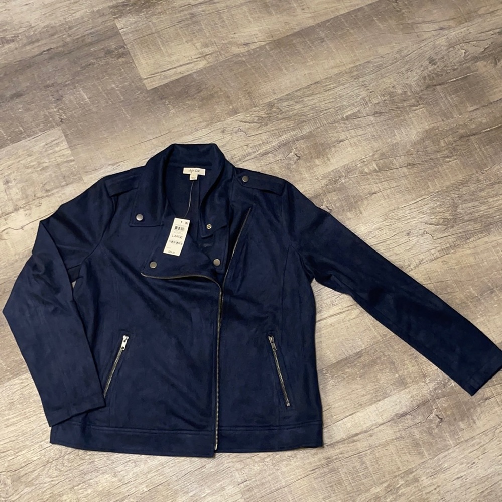 Trendy blue jacket! Dark grey decals!